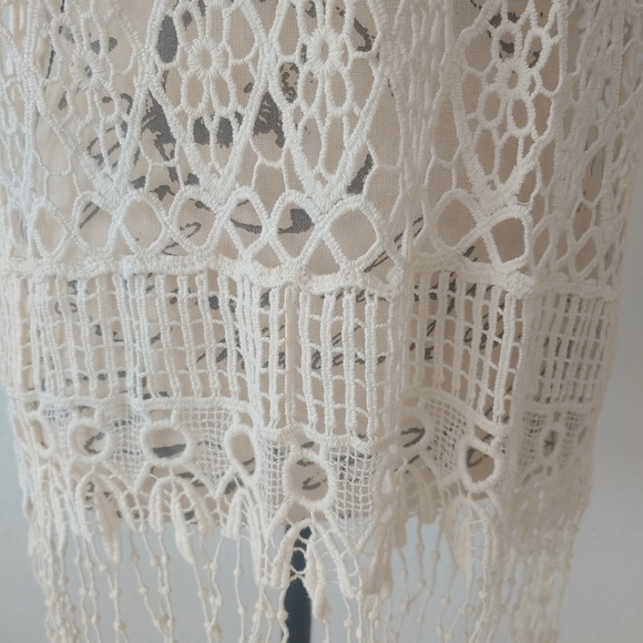 Maurices Cream Crochet Lace Tank Top - Picture 4 of 9